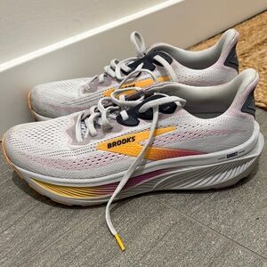 Brooks Women's Athletic Shoes - White, Pink, and Orange